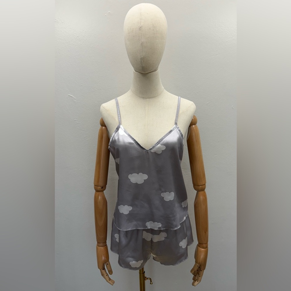 SHEIN Silver Cloud Pajama Set Size M